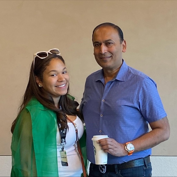 Meet your Posher, Sarah - Picture 2 of 8